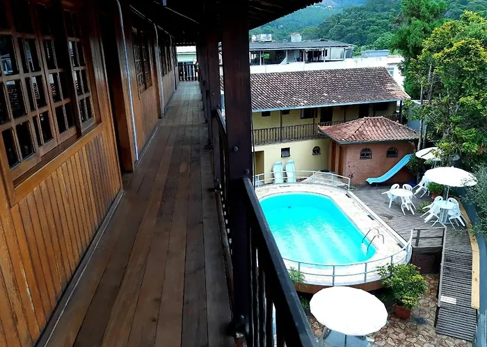 Hotel Montanus