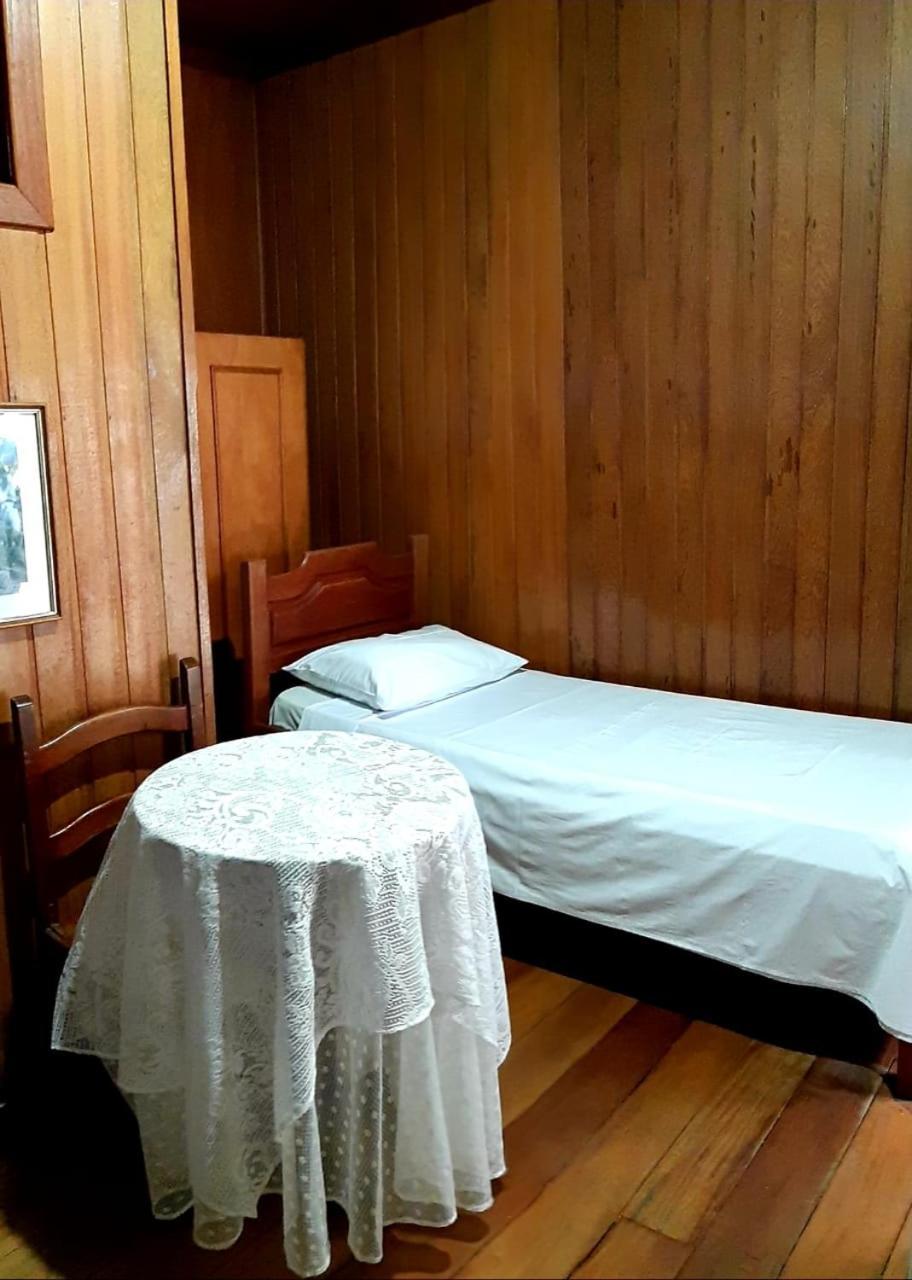 Montanus Hotel 3*